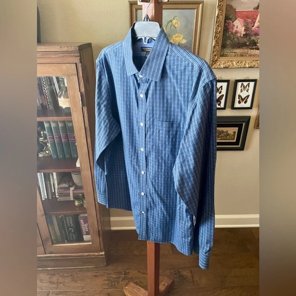 Banana Republic Non-Iron Classic Fit men’s button down cotton shirt L blue plaid